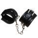 Наручники&nbsp;с&nbsp;уплотнителем Luxury Fetish Rivet and Style BLACK