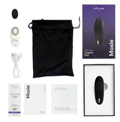 Смарт-вибратор у трусики We-Vibe Moxie Satin Black с пультом ДУ
