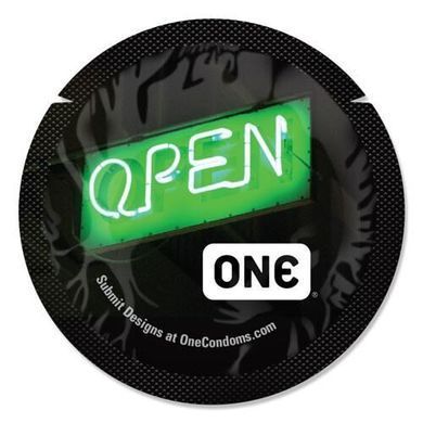 Набор презервативов ONE Glowing Pleasures 100 шт.