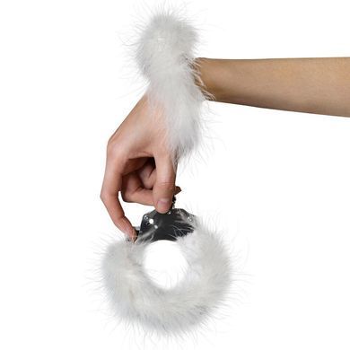 Наручники металеві Adrien Lastic Handcuffs White з білою пухнастою обробкою, Білий