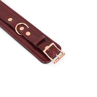Кожаные наручники Liebe Seele Wine Red Wrist Cuffs, съемная цепочка-крепеж
