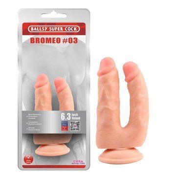 Фаллоимитатор&nbsp;двойной&nbsp;на&nbsp;присоске Chisa&nbsp;Ballsy&nbsp;super&nbsp;Cock