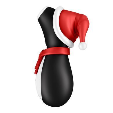Вакуумный клиторальный стимулятор Satisfyer Penguin Holiday Edition в шапочке и шарфе