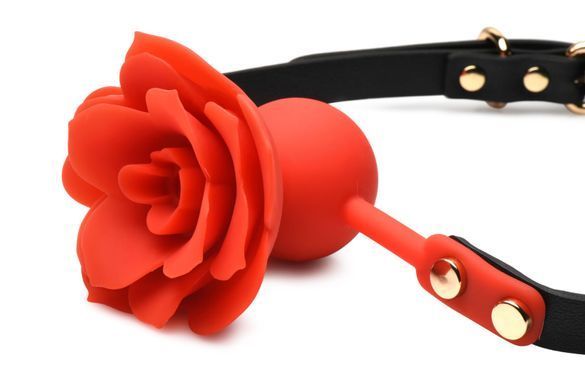 Силіконовий кляп з трояндою Master Series: Blossom Silicone Rose Gag &ndash; Red