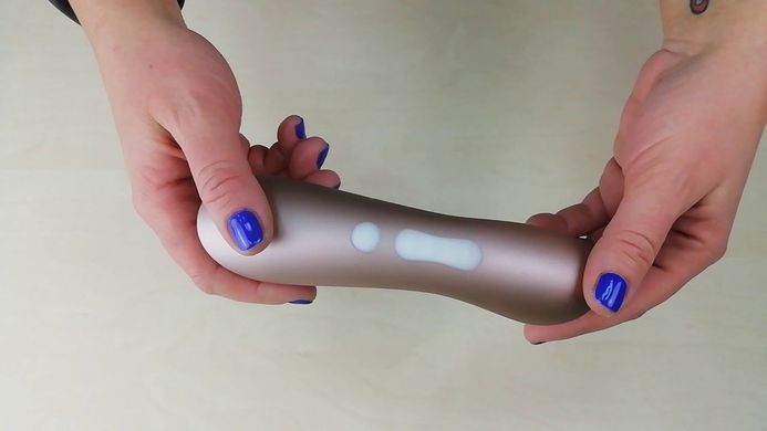 Вакуумный клиторальный стимулятор Satisfyer Pro 2+ Vibration с вибрацией, Золотистый