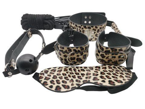 Набор MAI BDSM STARTER KIT N&ordm; 75 Leopard: плеть, кляп, наручники, маска, ошейник, веревка, зажимы