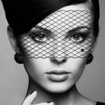Самоклеящаяся виниловая маска ЛУИЗА от Bijoux Indiscrets