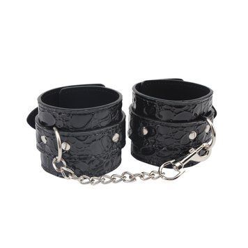 Наручники Behave!&nbsp;Luxury&nbsp;Fetish&nbsp;Be&nbsp;Good&nbsp;Wrist&nbsp;Cuffs&nbsp;Chisa, Черный