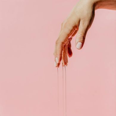 Разогревательное масло Bijoux Indiscrets Light my Fire &ndash; Strawberry Bubblegum (100 мл)