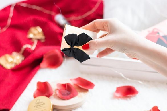 Свічка для масажу та поцілунків Bijoux Indiscrets, із солоною карамеллю